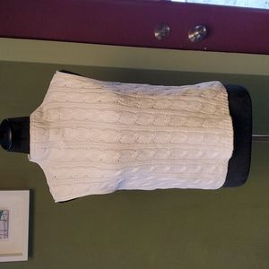 Sweater without sleeves by Jeanne Pierre White